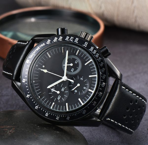 men's 40mm quartz movement watch designer rubber strap all stainless steel watch folding buckle waterproof super bright sapphire watche, Slivery;brown
men's 40mm quartz movement watch designer rubber strap all stainless steel watch folding buckle waterproof super bright sapphire watche, Slivery;brown