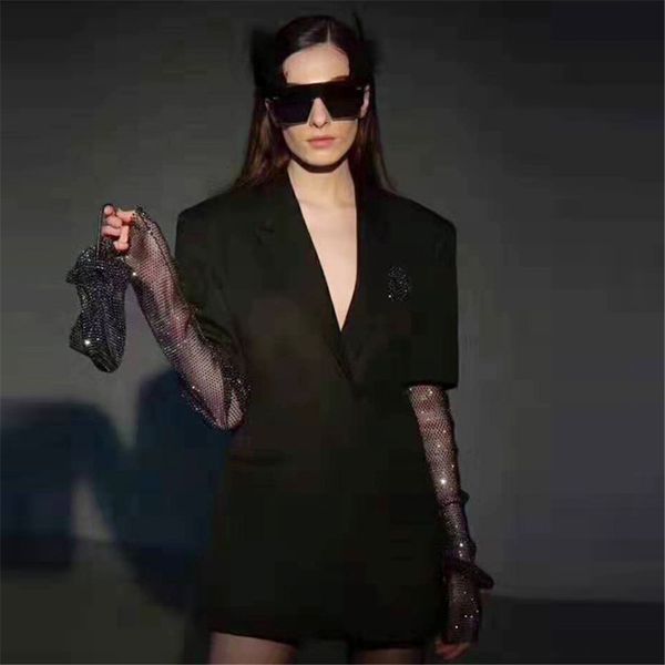 sleevelet arm sleeves metal fishnet arm sleeve women black long steampunk hand sleeves arms cuff luxury diamonds mesh cover mangas 230512
sleevelet arm sleeves metal fishnet arm sleeve women black long steampunk hand sleeves arms cuff luxury diamonds mesh cover mangas 230512