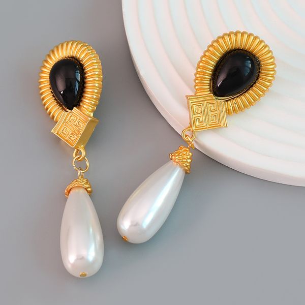 fashion dangle chandelier earrings ladies alloy imitation pearl stud earrings jewelry for women, Silver
fashion dangle chandelier earrings ladies alloy imitation pearl stud earrings jewelry for women, Silver