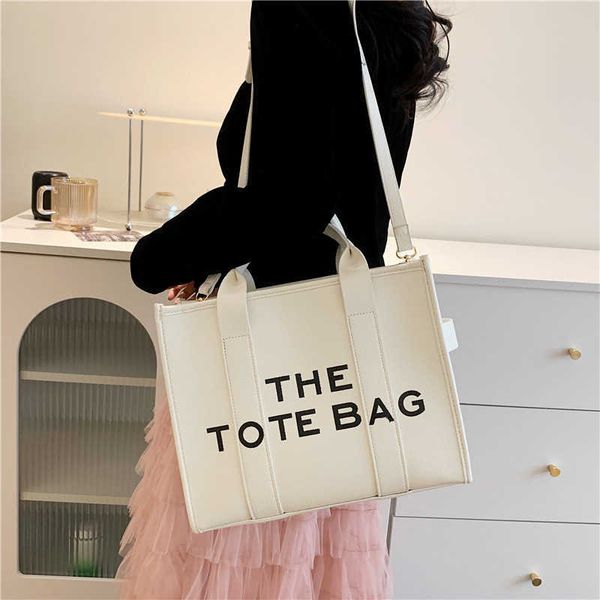 50% off 2023 handbag french simple tote new fashion stamping letter thetotebag one shoulder crossbody bag for women
50% off 2023 handbag french simple tote new fashion stamping letter thetotebag one shoulder crossbody bag for women