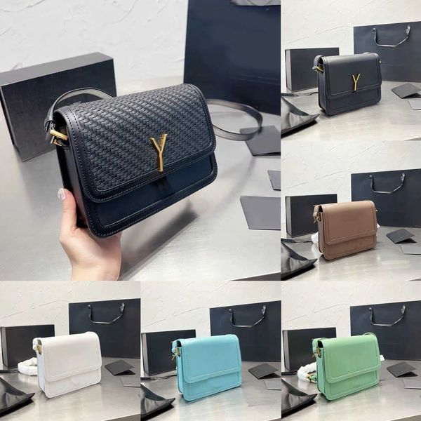 y vintage woven designer cross body handbag purses women flip tofu box designer tote handbag underarm bag shopping purse 221, Black;red
y vintage woven designer cross body handbag purses women flip tofu box designer tote handbag underarm bag shopping purse 221, Black;red