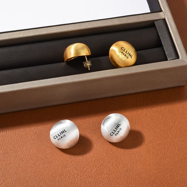 ce brand black letters stud earrings s925 silver needle simple luxury designer elegant ol girls womens 18k gold sweet earring earings ear ri, Golden;silver
ce brand black letters stud earrings s925 silver needle simple luxury designer elegant ol girls womens 18k gold sweet earring earings ear ri, Golden;silver