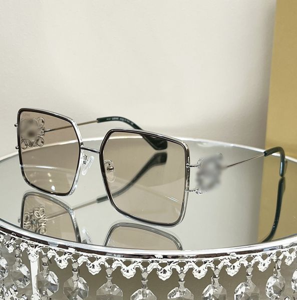 men sunglasses for women lw40668u latest selling fashion sun glasses mens sunglass gafas de sol glass uv400 lens with random matching box, White;black
men sunglasses for women lw40668u latest selling fashion sun glasses mens sunglass gafas de sol glass uv400 lens with random matching box, White;black