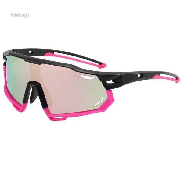 new outdoor sunglasses men sports color-changing sunglasses men's and women's polarized riding glasses 5 oyuq, White;black
new outdoor sunglasses men sports color-changing sunglasses men's and women's polarized riding glasses 5 oyuq, White;black