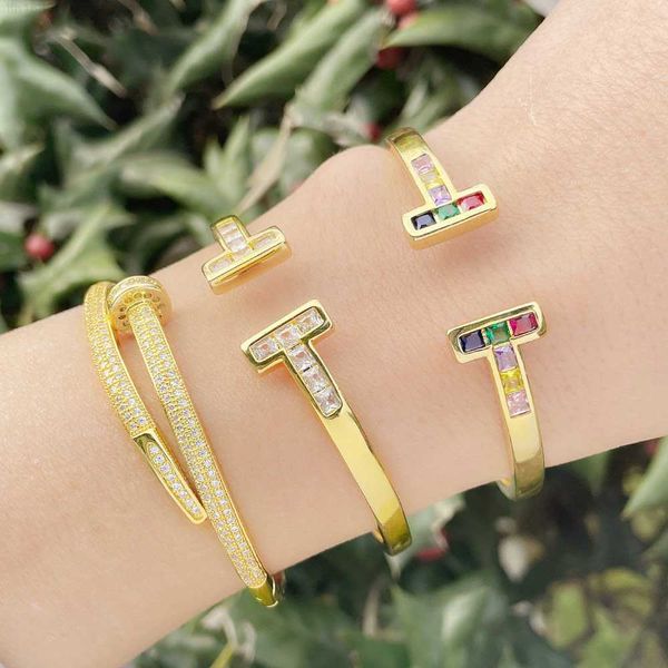 fashion popular diamond light luxury high-grade nail bracelet gold plated adjustable bracelets bangles, Golden;silver
fashion popular diamond light luxury high-grade nail bracelet gold plated adjustable bracelets bangles, Golden;silver