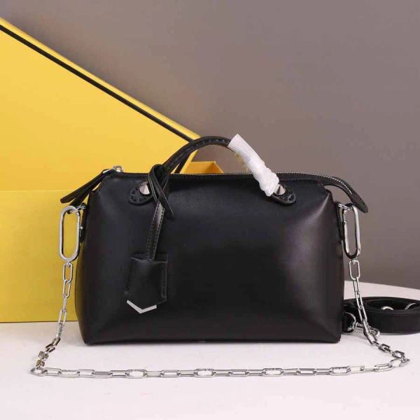 7a designer bag women's fashion classic style handbag authentic leather bag letter embossed double handle handbag minimalist style
7a designer bag women's fashion classic style handbag authentic leather bag letter embossed double handle handbag minimalist style