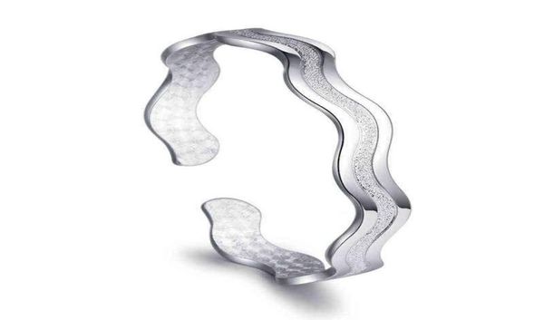 s925 silver frosted water wave adjustable bracelet bangle for women girl lady wedding birthday gift female jewelry4440174, Black
s925 silver frosted water wave adjustable bracelet bangle for women girl lady wedding birthday gift female jewelry4440174, Black
