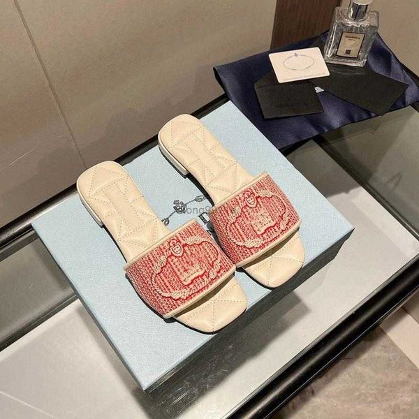 designer sandals womens luxury fashion high heels slippers dress shoes embroidered letters leather jelly rubber women slippers flip-flops, Black
designer sandals womens luxury fashion high heels slippers dress shoes embroidered letters leather jelly rubber women slippers flip-flops, Black