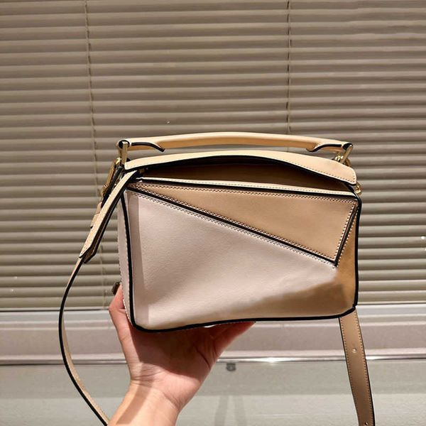 summer bag crossbody designer bags for women cute shoulder geometry handbag classic color matching fashion small bags tote handbags 230513
summer bag crossbody designer bags for women cute shoulder geometry handbag classic color matching fashion small bags tote handbags 230513