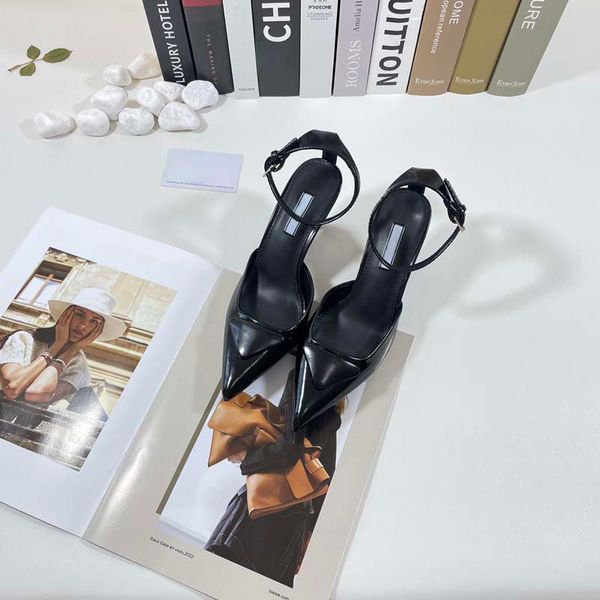designer mid heel sandals leather lace up formal shoes luxurious half gloss leather up back high heel rubber lace up leather 34-40, Black
designer mid heel sandals leather lace up formal shoes luxurious half gloss leather up back high heel rubber lace up leather 34-40, Black