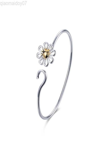 new style 925 silver flower silver bracelet chrysant bracelet for women wedding engagement fashion charm party j l2208125788720, Black
new style 925 silver flower silver bracelet chrysant bracelet for women wedding engagement fashion charm party j l2208125788720, Black