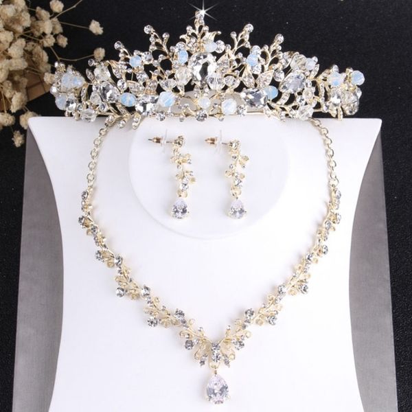bride headwear crown three piece set rhinestone crown necklace set high grade banquet party ladies crown earrings necklace set, Silver
bride headwear crown three piece set rhinestone crown necklace set high grade banquet party ladies crown earrings necklace set, Silver