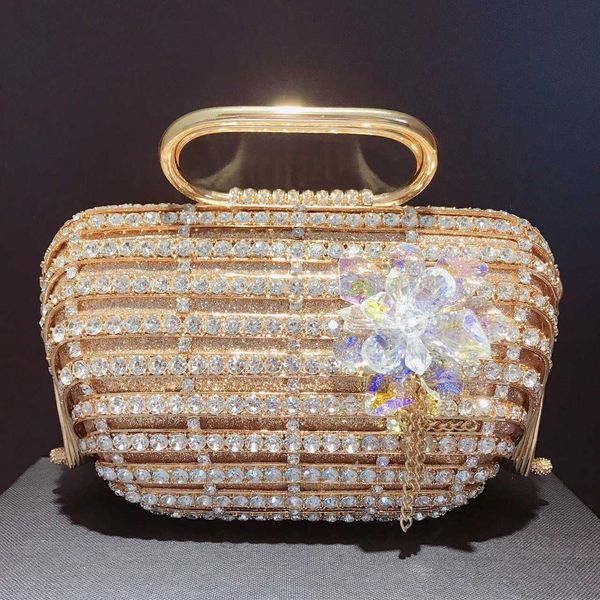 color contrast wisp empty bird cage metal inlaid diamond carrying makeup storage bag banquet women's bag evening bag 230513
color contrast wisp empty bird cage metal inlaid diamond carrying makeup storage bag banquet women's bag evening bag 230513