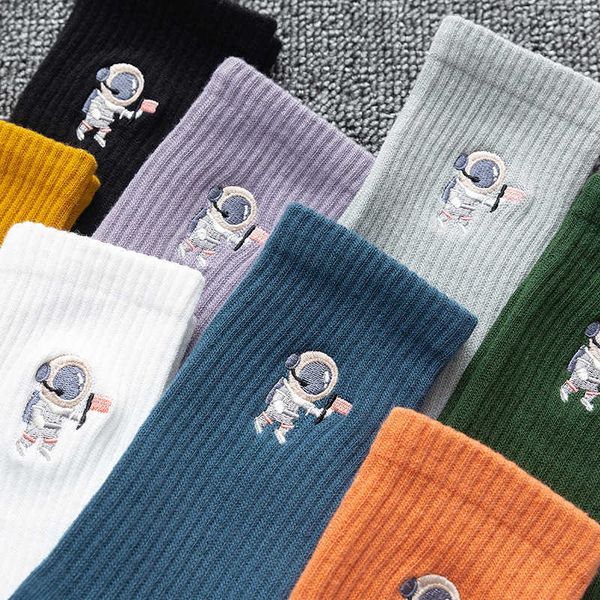 winter man socks women's wholesale compression cotton korea funny embroidery astronaut cute fashion wild medium tube kawaii sports hara, Black
winter man socks women's wholesale compression cotton korea funny embroidery astronaut cute fashion wild medium tube kawaii sports hara, Black