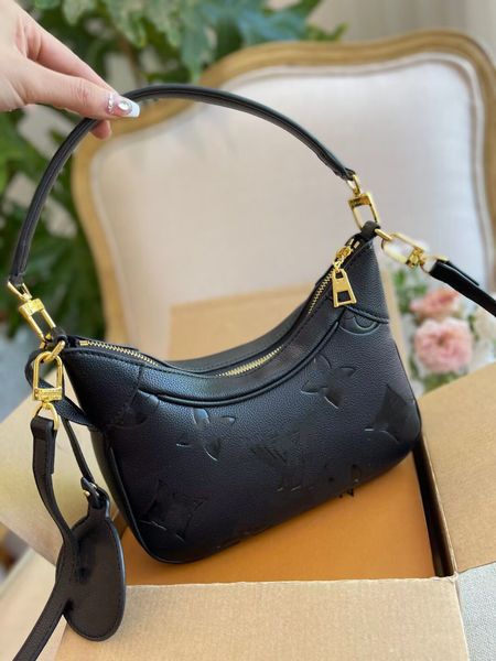 7a genuine leather designer bag tote bag fashion colorful print shoulder bag clutch handbag design dumpling underarm package black
7a genuine leather designer bag tote bag fashion colorful print shoulder bag clutch handbag design dumpling underarm package black