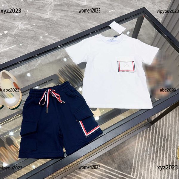 luxury tracksuits designer kids designer clothes baby set size 100-160 cm chest flap pocket decoration t-shirt and shorts new arrival, White
luxury tracksuits designer kids designer clothes baby set size 100-160 cm chest flap pocket decoration t-shirt and shorts new arrival, White