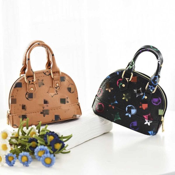 baby girl handbag girl's messenger bag summer printing kids handbags mini tote purse princess shell bags portable decoration wallet, Black
baby girl handbag girl's messenger bag summer printing kids handbags mini tote purse princess shell bags portable decoration wallet, Black