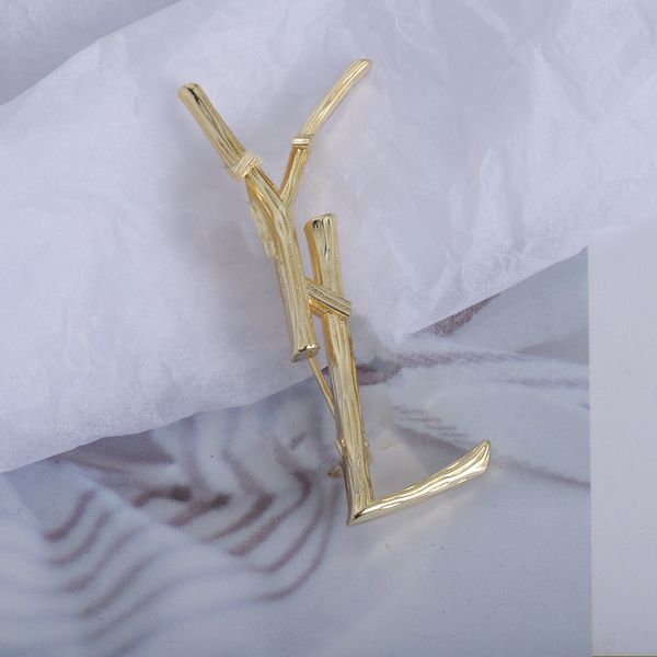 luxury designer Brooch Brand Designer Pins Brooches Rhinestone Brooch Unisex Jewelry Luxury goods y jewelry
luxury designer Brooch Brand Designer Pins Brooches Rhinestone Brooch Unisex Jewelry Luxury goods y jewelry