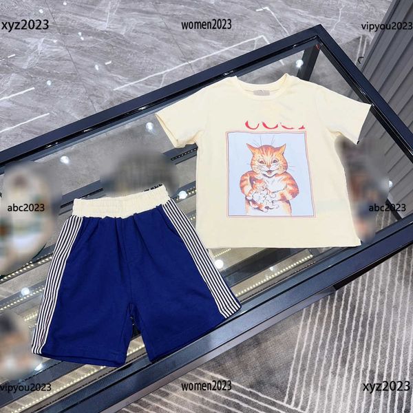luxury tracksuits designer kids designer clothes baby coat set size 100-160 cm cat animal print t-shirt and shorts new arrival, White
luxury tracksuits designer kids designer clothes baby coat set size 100-160 cm cat animal print t-shirt and shorts new arrival, White