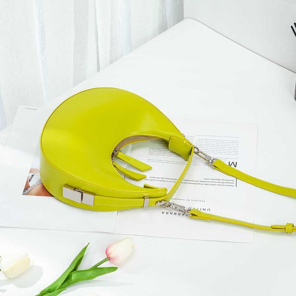 totes fashion half moon underarm shoulder bag women new designer korean chic round handbags ladies personality 230509
totes fashion half moon underarm shoulder bag women new designer korean chic round handbags ladies personality 230509