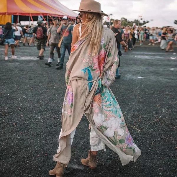 swimwear happie queens vintage peacock floral print women bohemian v neck batwing sleeves ladies boho kimono robe coverups, White;black
swimwear happie queens vintage peacock floral print women bohemian v neck batwing sleeves ladies boho kimono robe coverups, White;black