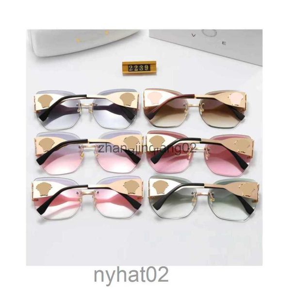 designer versage sunglasses cycle luxurious fashion sports polarize square sunglass for mens womans vintage baseball new pink sun glasses br, White;black
designer versage sunglasses cycle luxurious fashion sports polarize square sunglass for mens womans vintage baseball new pink sun glasses br, White;black