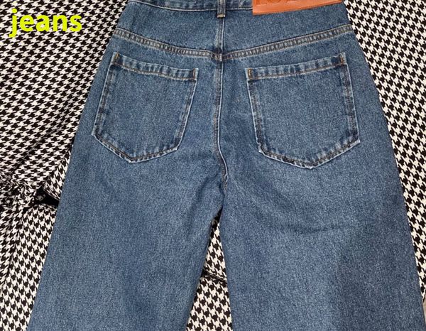 women's pants s 129036 woman luxury design designer washing knee embroidery letter straight leg jeans jean long pants 230512, Black;white
women's pants s 129036 woman luxury design designer washing knee embroidery letter straight leg jeans jean long pants 230512, Black;white