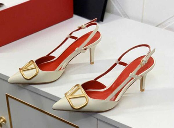 designer heel sandals women pointed shoes metal buckle 4cm 6cm 8cm 10cm genuine leather strap black matte women's heels
designer heel sandals women pointed shoes metal buckle 4cm 6cm 8cm 10cm genuine leather strap black matte women's heels