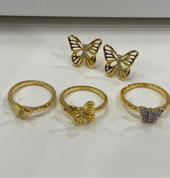 hef jewelry original miss butterfly ring earrings female ins small simple ring earrings6245192, Silver
hef jewelry original miss butterfly ring earrings female ins small simple ring earrings6245192, Silver
