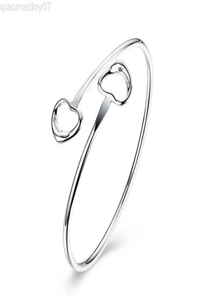 new style 925 silver bracelet love bracelet women high jewelry double heart foldable fashion noble style shiny bracelet l2208124403937, Black
new style 925 silver bracelet love bracelet women high jewelry double heart foldable fashion noble style shiny bracelet l2208124403937, Black