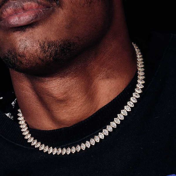 2023 hip hop bling jewelry 925 sterling silver diamond cuban chains custom marquise diamond necklace for men and women
2023 hip hop bling jewelry 925 sterling silver diamond cuban chains custom marquise diamond necklace for men and women