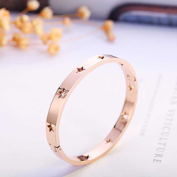 custom made bracelet hollow star cuff bracelet kada designs for women, Golden;silver
custom made bracelet hollow star cuff bracelet kada designs for women, Golden;silver