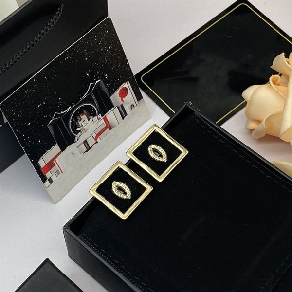 classic channel earrings women's luxury earrings designer jewelry vintage fashion pendant earrings dujat dguia gvufa fvgbfr bdkdas, Golden;silver 
classic channel earrings women's luxury earrings designer jewelry vintage fashion pendant earrings dujat dguia gvufa fvgbfr bdkdas, Golden;silver