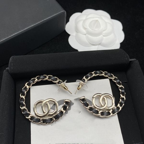 classic earrings designer design luxury earrings women's earrings wedding jewelry gift party gift jewelry, Silver
classic earrings designer design luxury earrings women's earrings wedding jewelry gift party gift jewelry, Silver