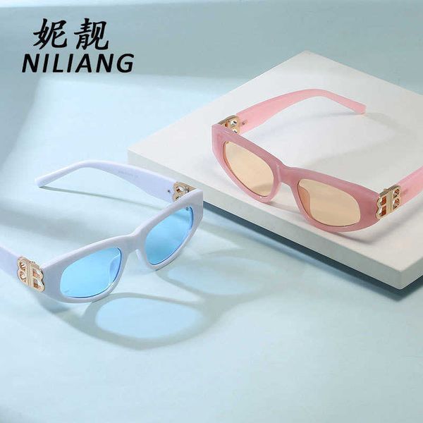 2022 internet celebrity new fashionable cat eyes visors outdoor cycling uv protection sunglasses, White;black
2022 internet celebrity new fashionable cat eyes visors outdoor cycling uv protection sunglasses, White;black
