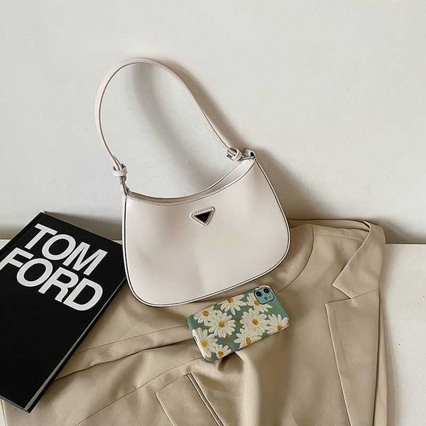 50% off 2023 fashion underarm high-end summer original mature shoulder h carrying out p family women's bag shiny and soft leather
50% off 2023 fashion underarm high-end summer original mature shoulder h carrying out p family women's bag shiny and soft leather