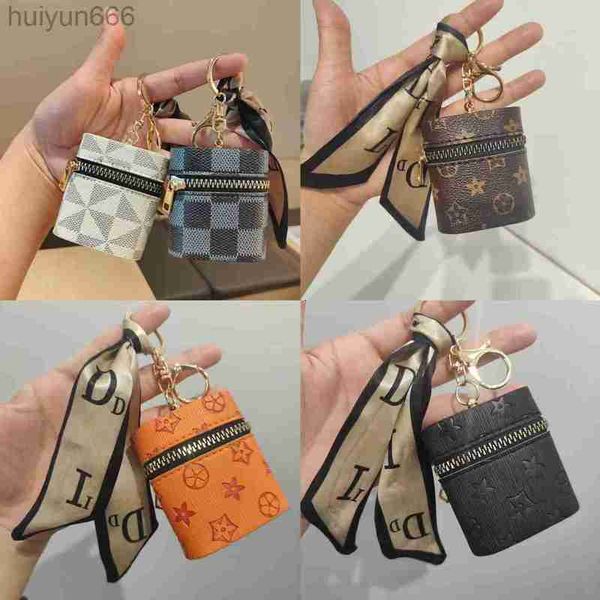 designer printing keychain wallet keyring purse pendant car chain charm bucket bag flower mini coin holder keychains bag trinket gifts acces, Silver
designer printing keychain wallet keyring purse pendant car chain charm bucket bag flower mini coin holder keychains bag trinket gifts acces, Silver
