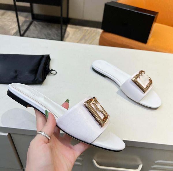 2024 women platform slides sandals designer slipper beach rubber perforated leather sliders embroidery heel outdoor party luxury waterproof, Black
2024 women platform slides sandals designer slipper beach rubber perforated leather sliders embroidery heel outdoor party luxury waterproof, Black