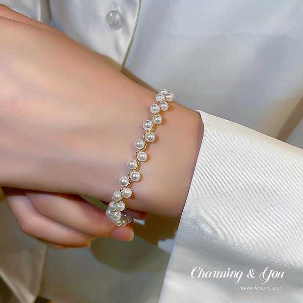 fashion design geometric pearl bracelet internet famous and vintage personality trendy ins style simple graceful, Golden;silver
fashion design geometric pearl bracelet internet famous and vintage personality trendy ins style simple graceful, Golden;silver