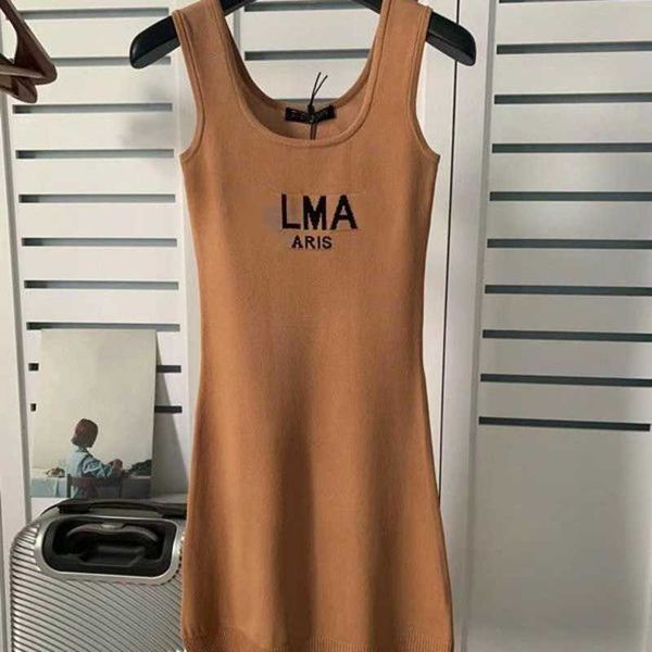 summer casual skirt designer dress fashion ice silk u-neck dress slim-fit solid color sleeveless suspender skirts ins women, Black;gray
summer casual skirt designer dress fashion ice silk u-neck dress slim-fit solid color sleeveless suspender skirts ins women, Black;gray
