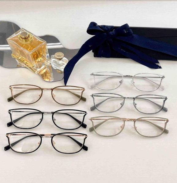 without makeup transparent ultra light round frame net red with the same ins wind korean version has degree myopia students versat3038649, Black
without makeup transparent ultra light round frame net red with the same ins wind korean version has degree myopia students versat3038649, Black