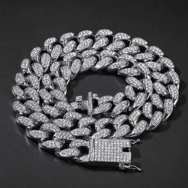 gold/silver/diamond cuban chain necklace for men/women miami blinged iced platinum hip hop chain
gold/silver/diamond cuban chain necklace for men/women miami blinged iced platinum hip hop chain