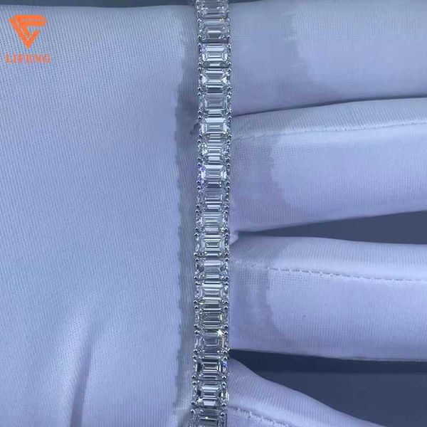 hip hop jewelry bracelet tennis bracelet hand inlaid 925 silver with moissanite diamonds
hip hop jewelry bracelet tennis bracelet hand inlaid 925 silver with moissanite diamonds