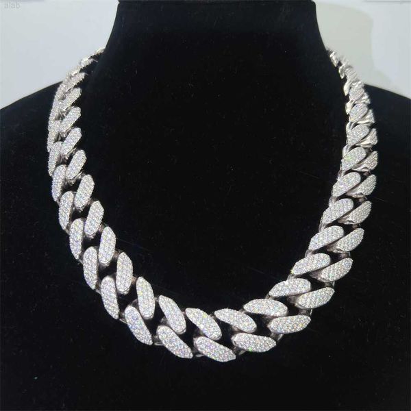hip hop miami wholesale 18mm 3rows iced out bling diamond cuban link chain jewelry moissanite cuban chain, Silver
hip hop miami wholesale 18mm 3rows iced out bling diamond cuban link chain jewelry moissanite cuban chain, Silver