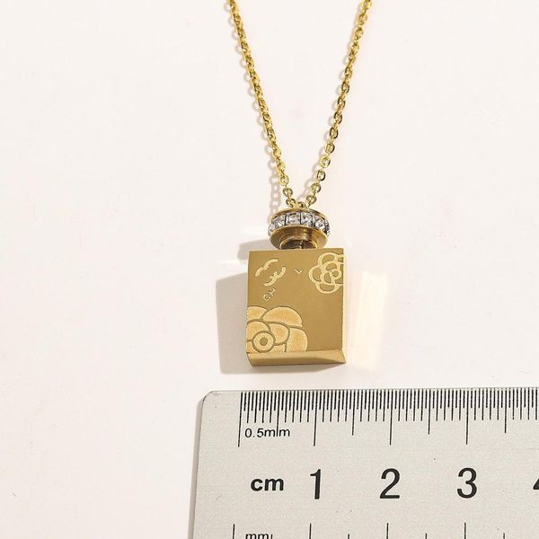 pendant necklaces 18k gold plated luxury designer necklace women brand steel seal c-letter flower bottle chain jewelry accessory 20style, Silver
pendant necklaces 18k gold plated luxury designer necklace women brand steel seal c-letter flower bottle chain jewelry accessory 20style, Silver