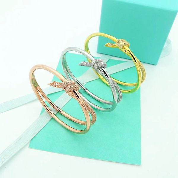 luxury knotted cord knot bracelet fashion designer women's bracelet diamond jewelry festival gift box, Golden;silver
luxury knotted cord knot bracelet fashion designer women's bracelet diamond jewelry festival gift box, Golden;silver