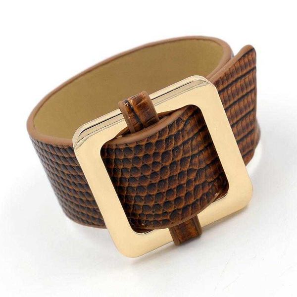 fashion ornament imitation snakeskin pu bracelets leather personality womens wide bangle bracelet multi color, Golden;silver
fashion ornament imitation snakeskin pu bracelets leather personality womens wide bangle bracelet multi color, Golden;silver