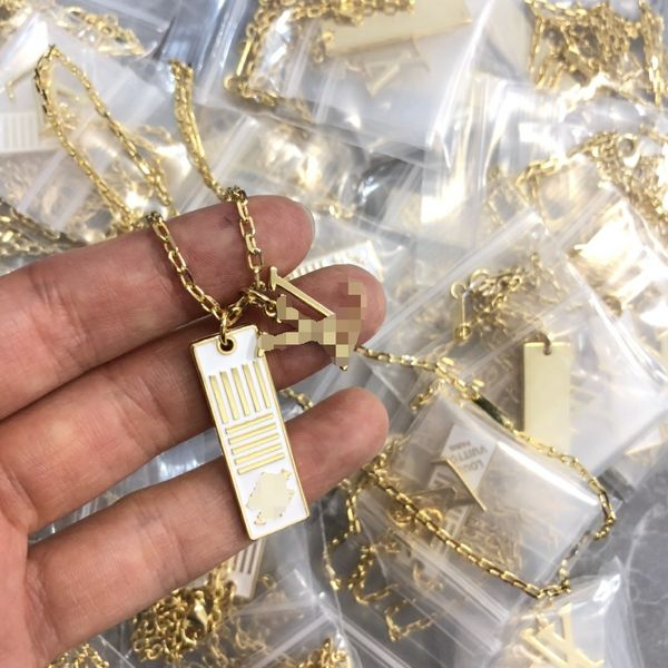 luxury brand pendant letter flowers pendant necklace designer fashion gold plate simple necklaces wedding party crysatl jewerlry necklace vn, Silver
luxury brand pendant letter flowers pendant necklace designer fashion gold plate simple necklaces wedding party crysatl jewerlry necklace vn, Silver