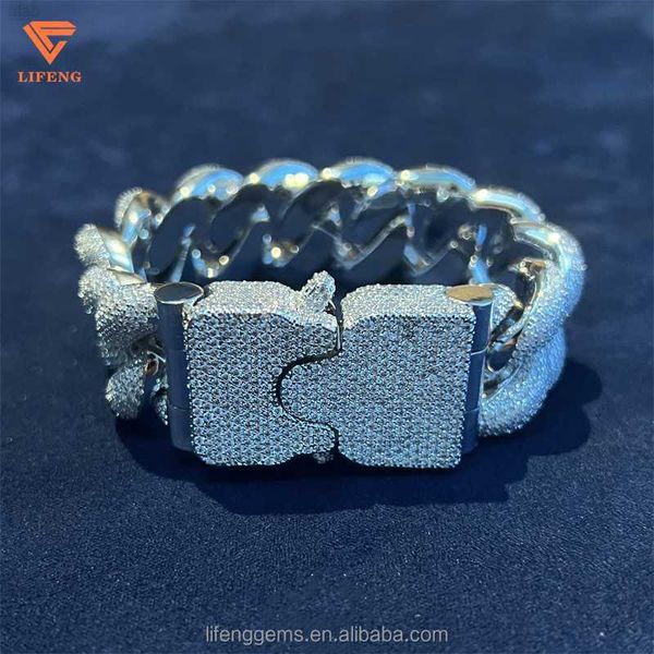 fashion design bracelet moissanite hip-hop jewelry white vvs moissanite silver plated tennis bracelet for men
fashion design bracelet moissanite hip-hop jewelry white vvs moissanite silver plated tennis bracelet for men