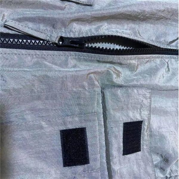 2023 europe mens jacket retro classic street jackets men nylon fabric arm letter embroidery oem double pocket design waterproof overshirt, Black;brown
2023 europe mens jacket retro classic street jackets men nylon fabric arm letter embroidery oem double pocket design waterproof overshirt, Black;brown